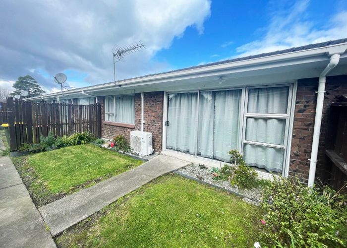  at 2/6 Marr Road, Manurewa, Manukau City, Auckland