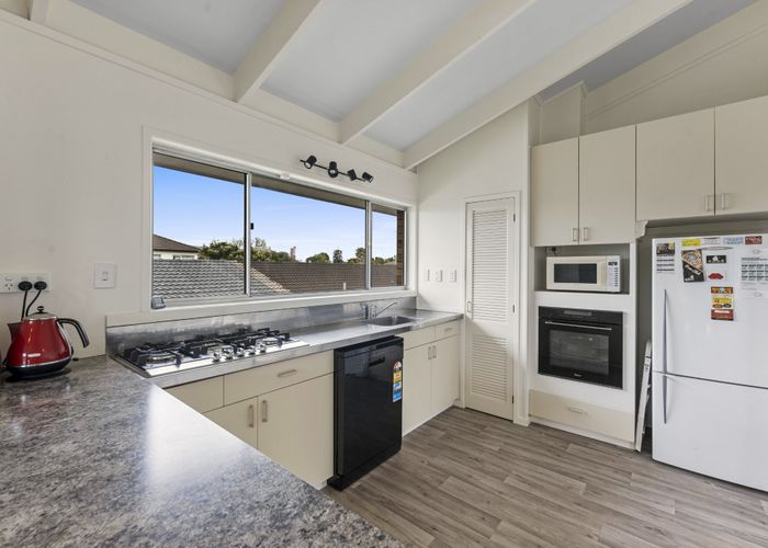  at 10/177 Shirley Road, Papatoetoe, Auckland