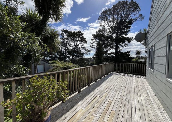  at 11 Telstar Place, Beach Haven, North Shore City, Auckland