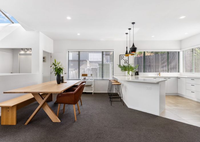  at 100 Beach Road, Castor Bay, North Shore City, Auckland