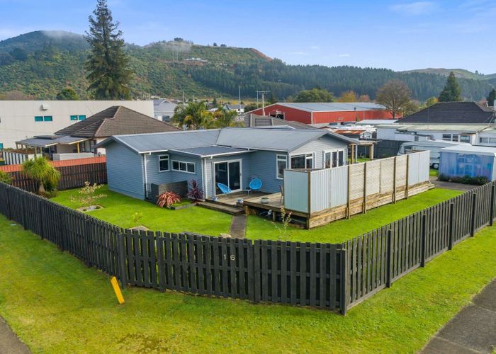  at 16 Bidois Road, Fairy Springs, Rotorua