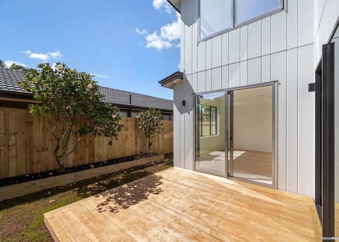  at Lot 2, 11 Mimosa Place, Half Moon Bay, Manukau City, Auckland