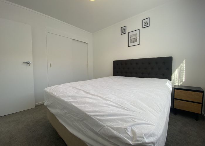  at 17A Robin Lane, Browns Bay, North Shore City, Auckland