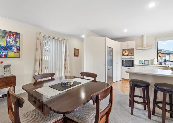  at 16 Archer Court, Hamilton East, Hamilton