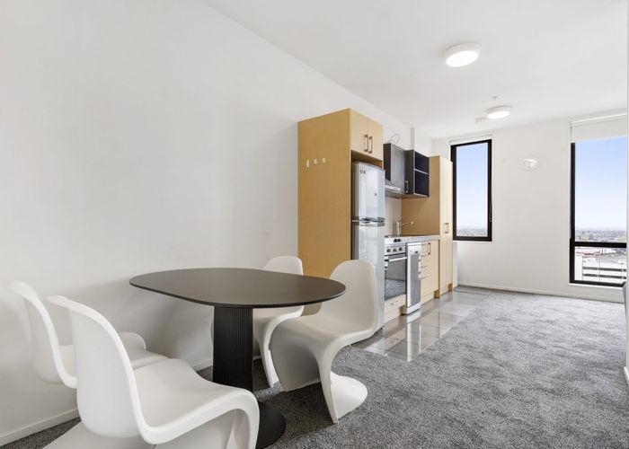 at 1001/17 Putney Way, Manukau, Manukau City, Auckland