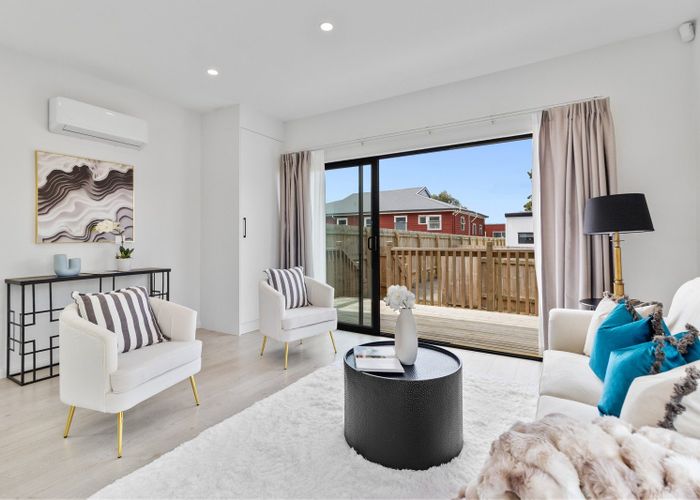  at 63 Flanshaw Road, Te Atatu South, Waitakere City, Auckland