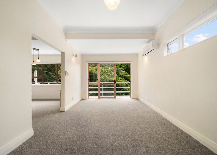  at 26 Farnham Street, Mornington, Wellington, Wellington