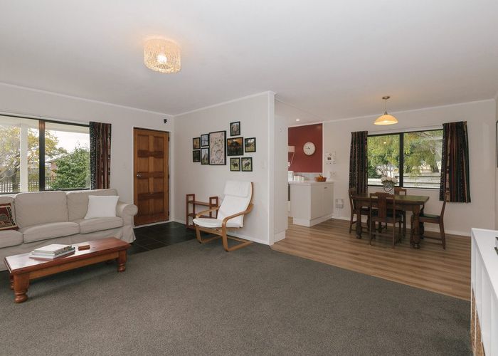  at 38 Peppertree Glade, Kelvin Grove, Palmerston North