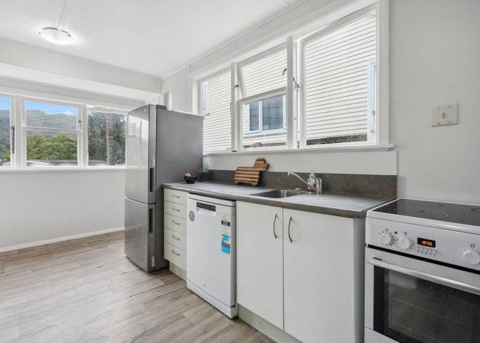 at 9 Amundsen Grove, Stokes Valley, Lower Hutt