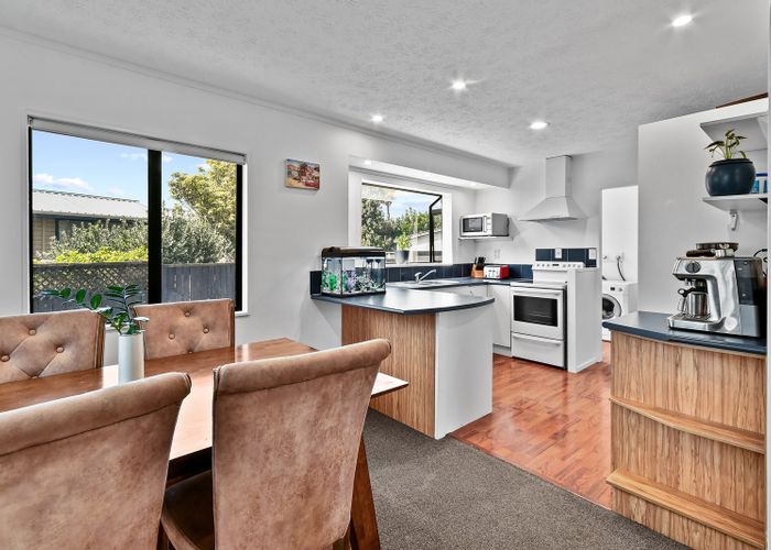  at 18 Hadley Wood Drive, Wattle Downs, Manukau City, Auckland