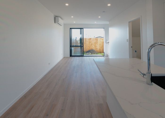  at 20 Clay Works Lane, New Lynn, Waitakere City, Auckland