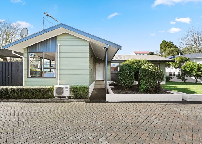  at 11 Camden Place, Pukete, Hamilton, Waikato