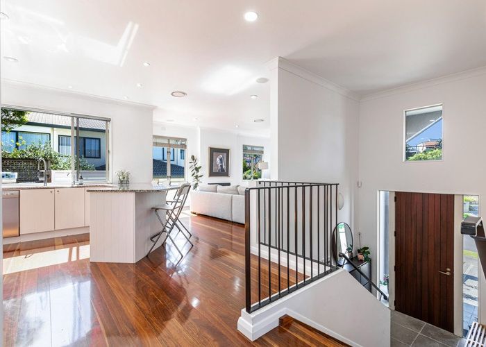  at 30 Hogarth Rise, West Harbour, Auckland