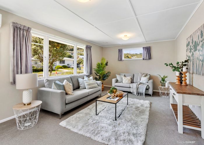  at 142 Campbell Street, Karori, Wellington