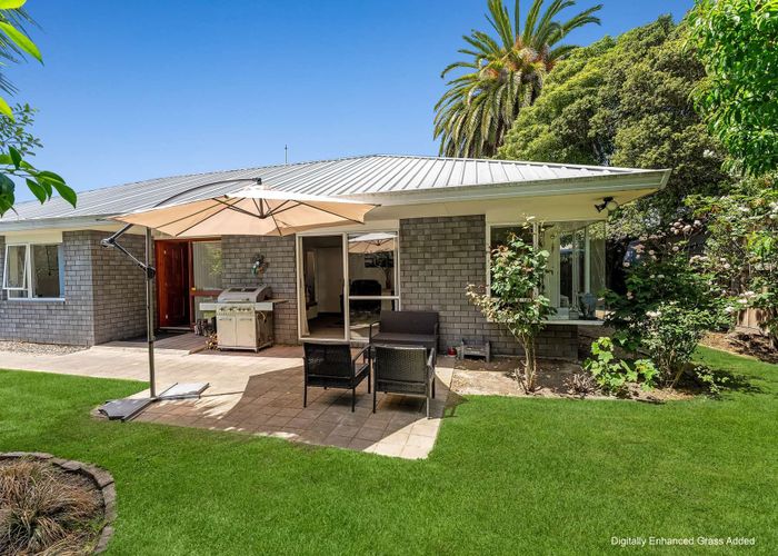  at 2/25 Manuka Street, Mairehau, Christchurch