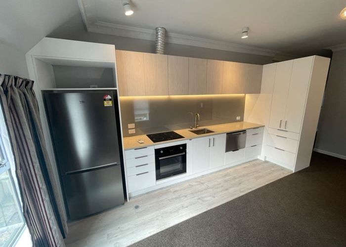  at 42B Apu Crescent, Lyall Bay, Wellington, Wellington