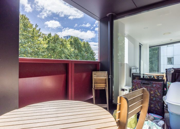  at 210/438 Queen Street, Auckland Central, Auckland
