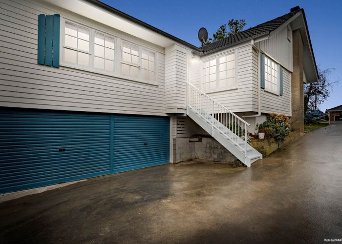  at Bucklands Beach, Manukau City, Auckland