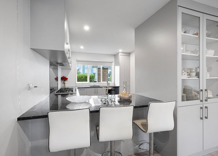  at 52 Pencaitland Drive, Flat Bush, Auckland