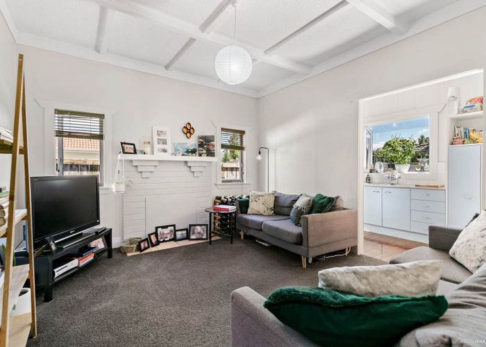  at 2/39 Shorwell Street, Sandringham, Auckland City, Auckland