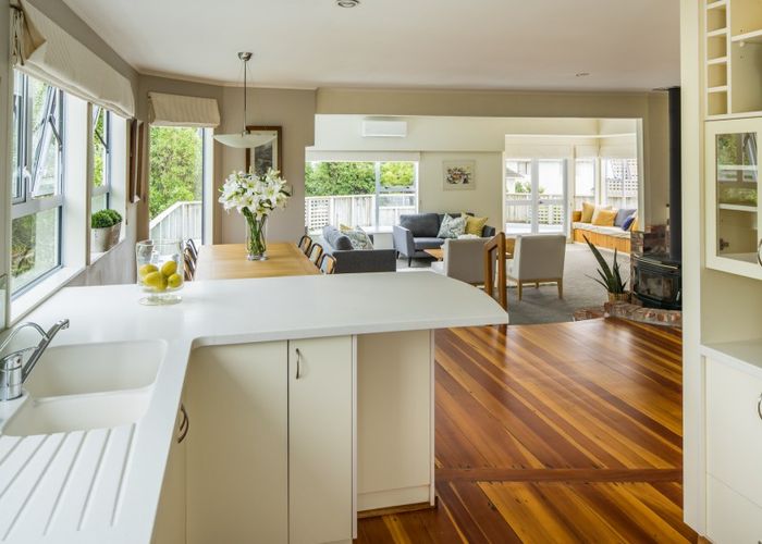  at 4 School Road, Plimmerton, Porirua