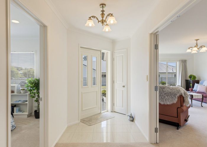  at 39 Alberta Road, Glen Avon, New Plymouth