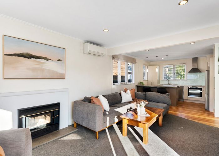  at 1/29 Seine Road, Forrest Hill, North Shore City, Auckland