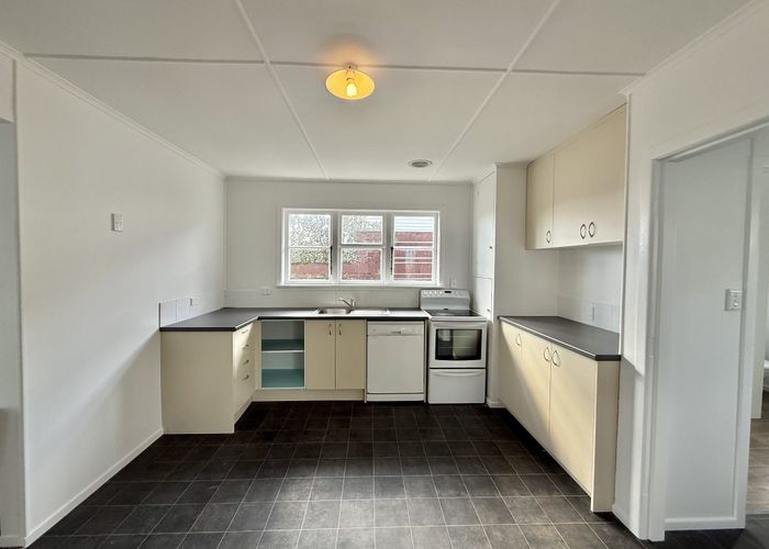  at 82 Coxhead Road, Manurewa, Manukau City, Auckland