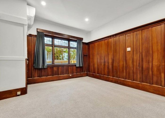  at 573a Ferry Road, Woolston, Christchurch City, Canterbury