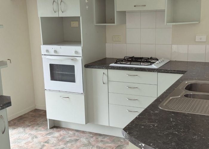  at 4/3 Turnbury Court, Rototuna, Hamilton, Waikato