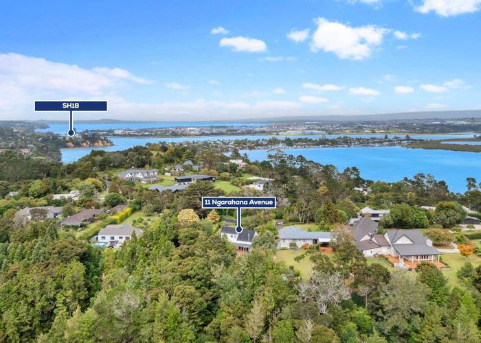 For sale 11 Ngarahana Avenue, Paremoremo, North Shore City, Auckland