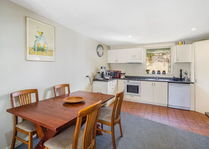  at 27/35 Pirie Street, Mount Victoria, Wellington