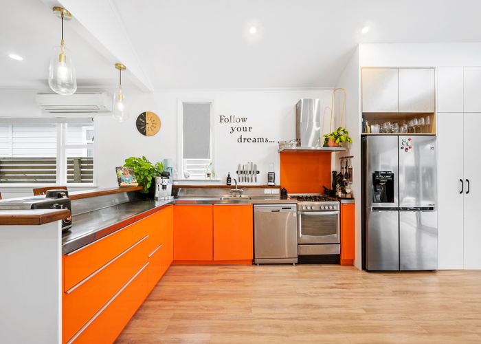  at 202 Coutts Street, Rongotai, Wellington