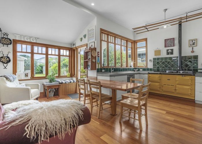  at 230 Muritai Road, Eastbourne, Lower Hutt