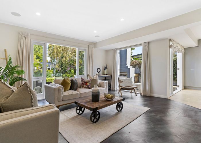  at 64 Walker Road, Point Chevalier, Auckland City, Auckland