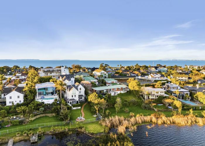  at 1/38 Kitchener Rd, Milford, North Shore City, Auckland