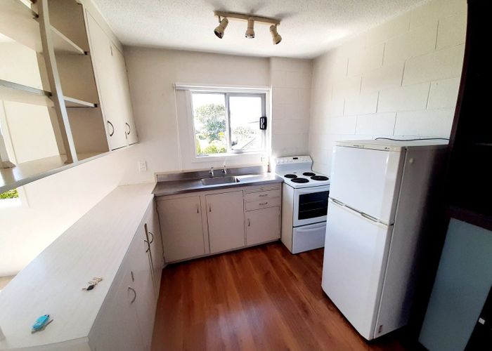  at 22/72 Kitchener Road, Milford, North Shore City, Auckland