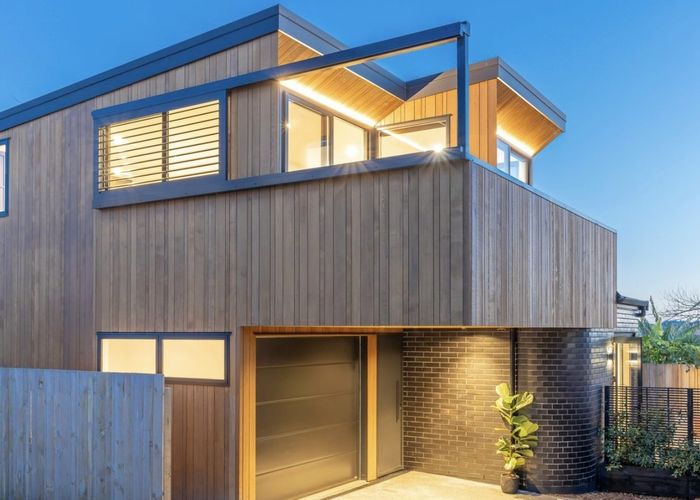  at 128 Garnet Road, Westmere, Auckland