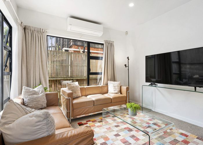  at 2A Lewisville Terrace, Thorndon, Wellington, Wellington