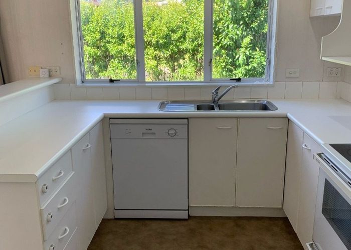  at 1/6 Lonsdale Street, Ellerslie, Auckland