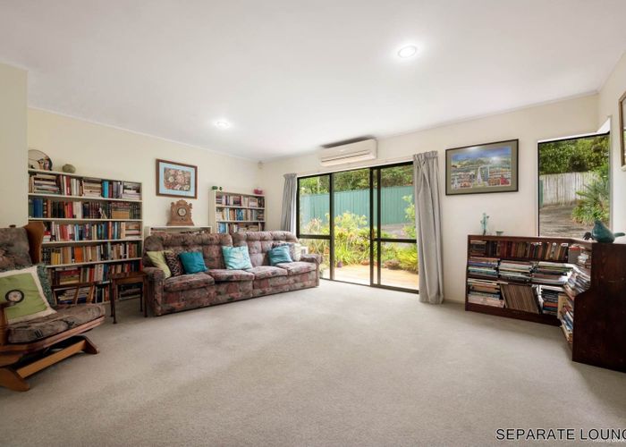  at 2/17 Manuwai Road, Torbay, North Shore City, Auckland