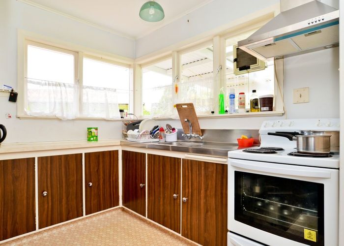  at 28 Lewis Street, Glenview, Hamilton, Waikato