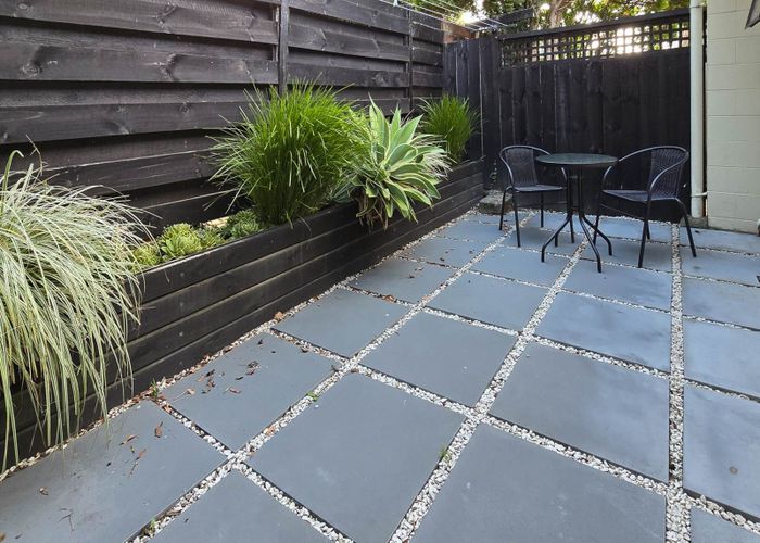  at 21/85 Edmonton Road, Henderson, Waitakere City, Auckland