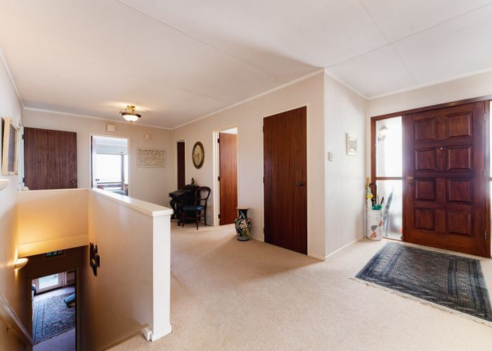  at 27 Selkirk Street, Roslyn, Dunedin