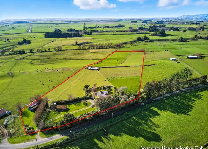  at 208 Kukutauaki Road, Koputaroa, Levin