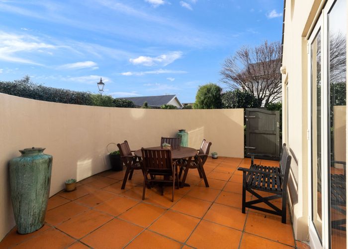  at 46 Wai-iti Terrace, Fendalton, Christchurch City, Canterbury