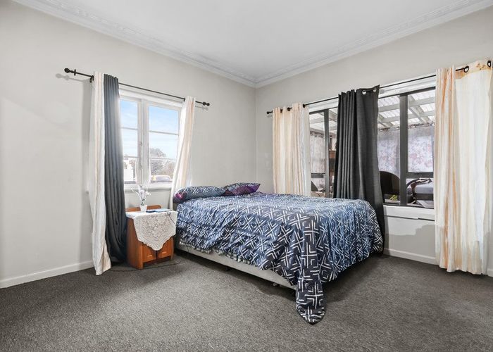  at 92 East Tamaki Road, Papatoetoe, Manukau City, Auckland