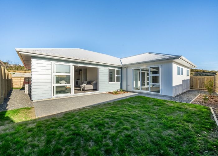  at 8 Mohua Way, Kelson, Lower Hutt, Wellington