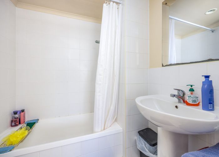  at 7C/18 Ronwood Avenue, Manukau, Manukau City, Auckland