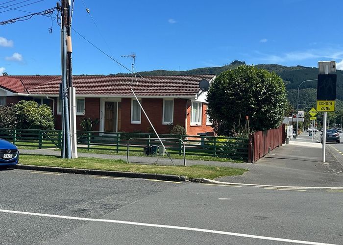  at 38 Whitemans Road, Silverstream, Upper Hutt, Wellington